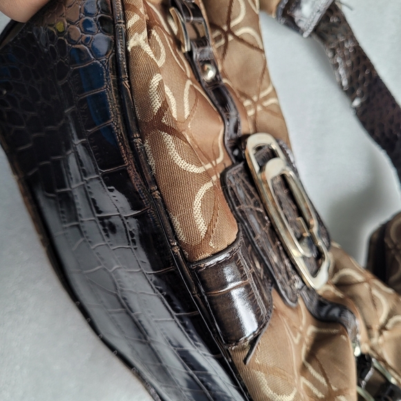 Vintage Y2K Guess Half Moon Hobo Bag with Monogram Print Brown and Black - Picture 11 of 16